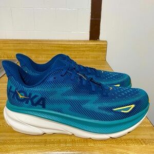 Hoka Clifton 9 Men Athletic Shoes Size 11